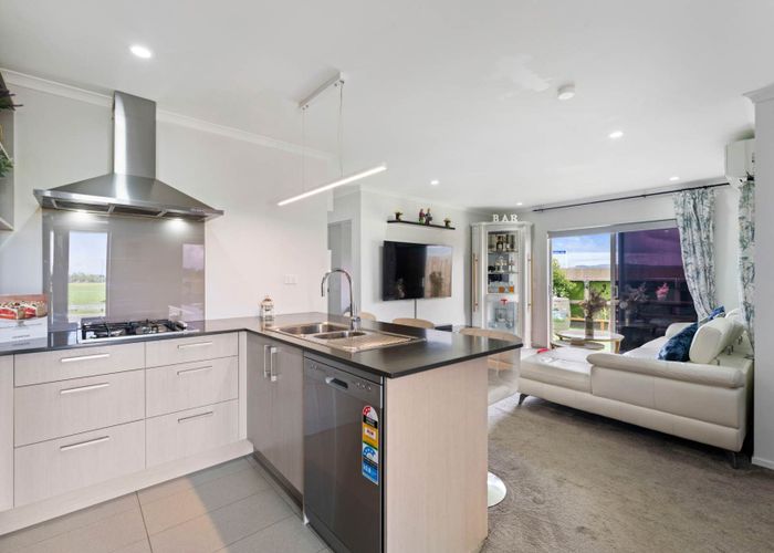  at 5 Katipo Road, Takanini, Papakura, Auckland