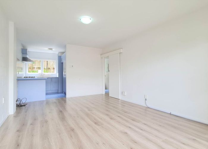  at 5/11 Tawera Road, Greenlane, Auckland