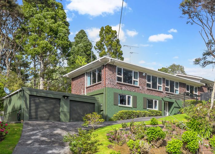  at 83 Woodfern Crescent, Titirangi, Auckland