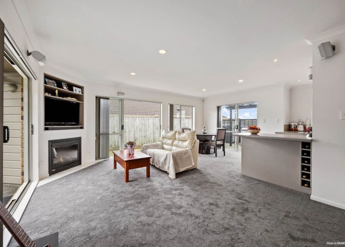  at 18 Andrusha Place, Flat Bush, Manukau City, Auckland