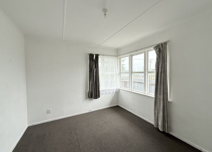  at 18 Crown Crescent, Otara, Manukau City, Auckland