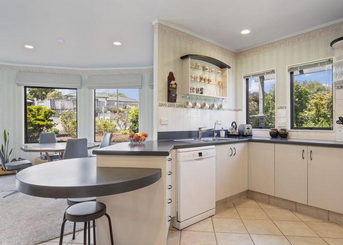  at 21 Ashmore Drive, Frankleigh Park, New Plymouth