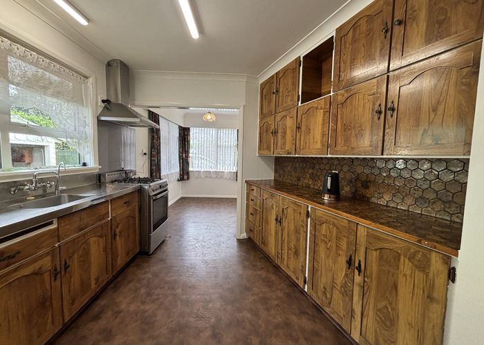  at 11 Green Avenue, Levin, Levin