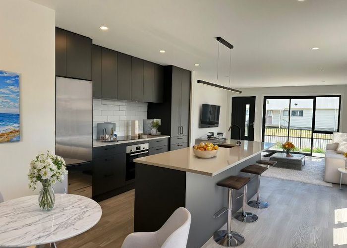  at 2a Churton Cres, Taita, Lower Hutt, Wellington