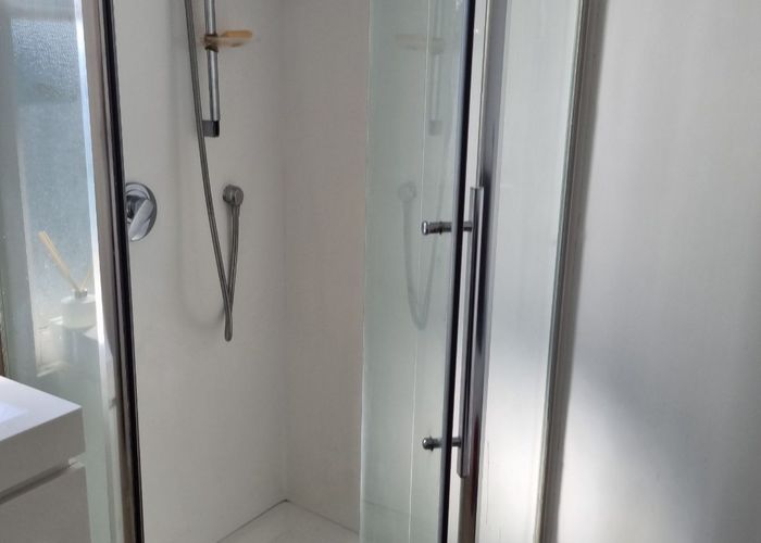  at 2/9 Vogel St, Mount Victoria, Wellington, Wellington