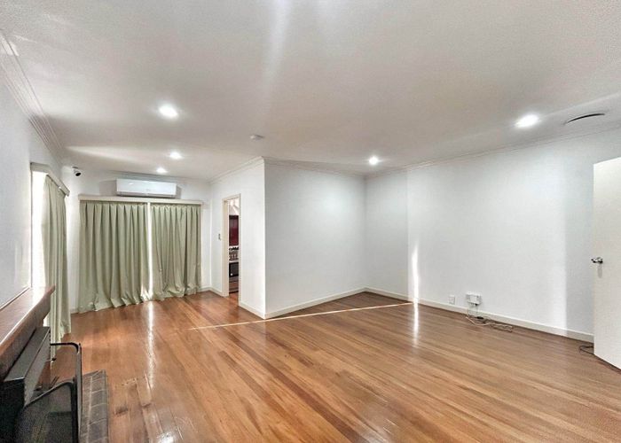  at 68 Stamford Park Road, Mount Roskill, Auckland City, Auckland