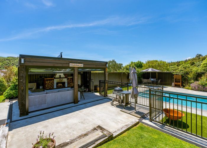  at 129 Maui Pomare Road, Nikau Valley, Paraparaumu