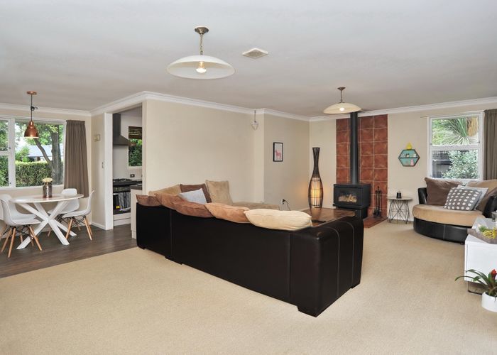  at 12 Saunders Place, Redwood, Christchurch