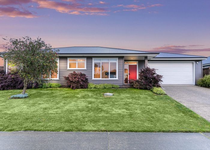  at 22 Malbec Place, Huapai, Kumeu