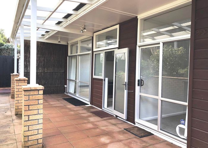  at 2/26 Modena Crescent, Saint Heliers, Auckland City, Auckland