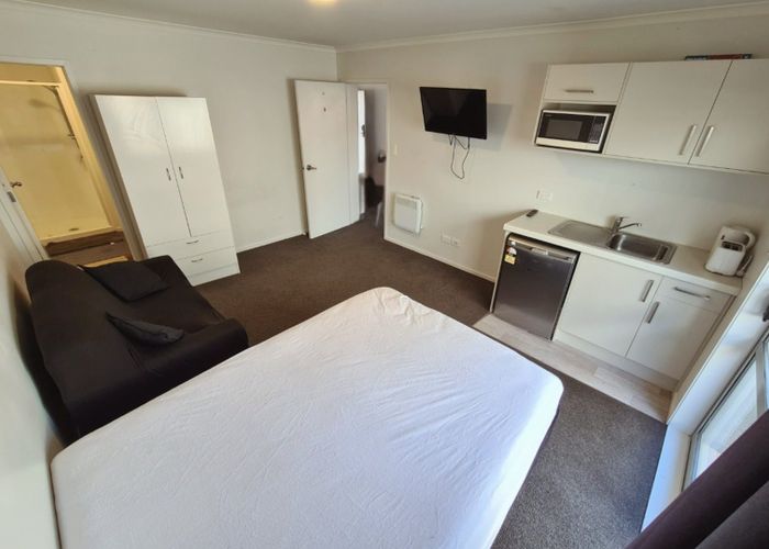  at 4C/9 Greensboro Street, Hillcrest, Hamilton, Waikato
