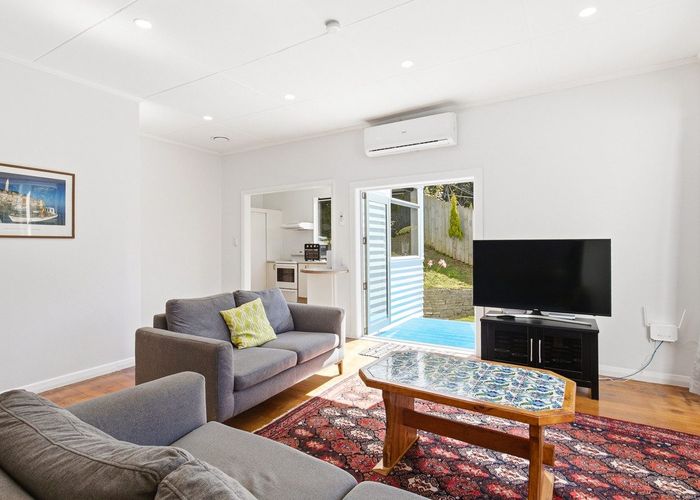  at 15 Romney Square, Tawa, Wellington, Wellington