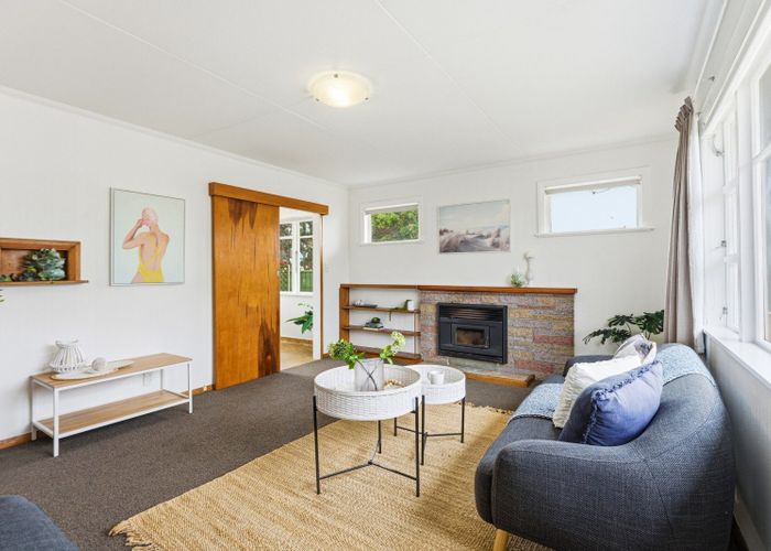  at 15 Egmont Street, Castlecliff, Whanganui, Manawatu / Whanganui