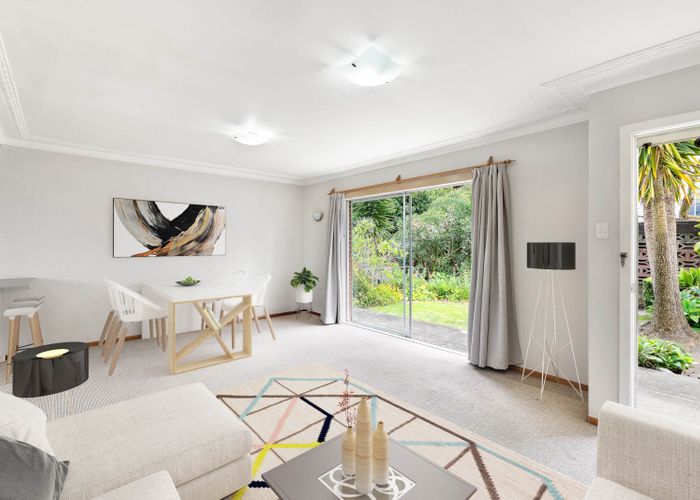  at 2/0 Dominion Road, Mount Roskill, Auckland