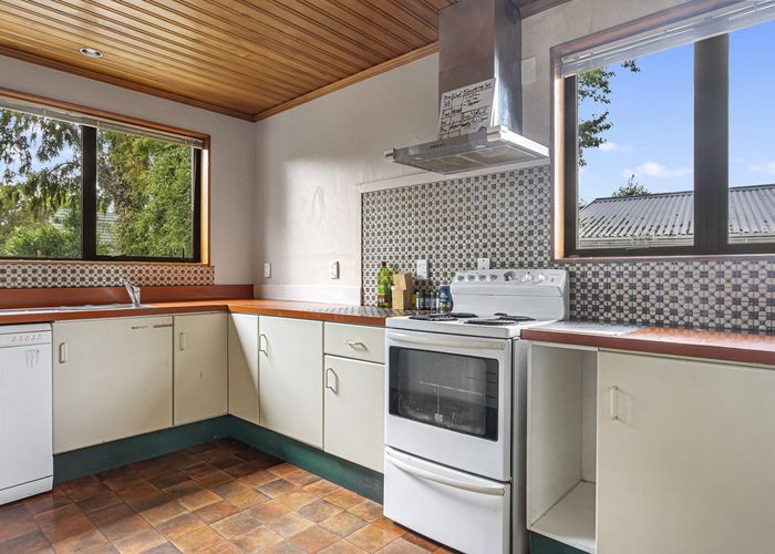  at 5 Siska Place, Upper Riccarton, Christchurch