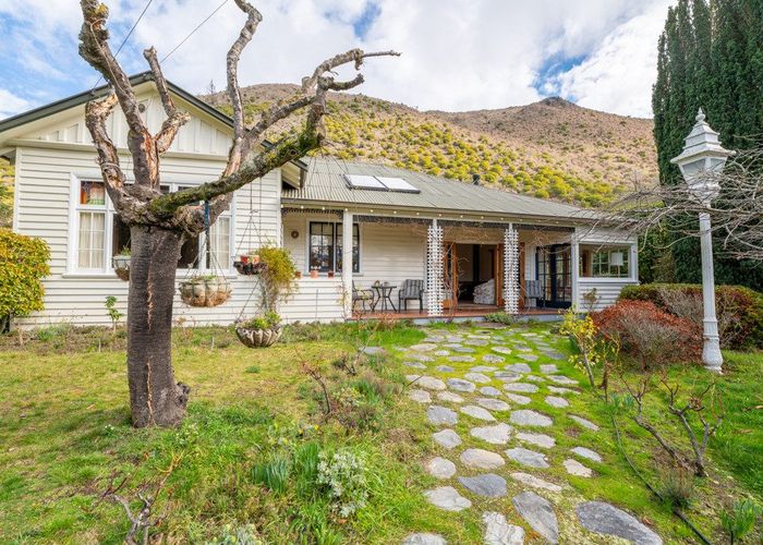  at 67 Gordon Street, Kurow, Kurow