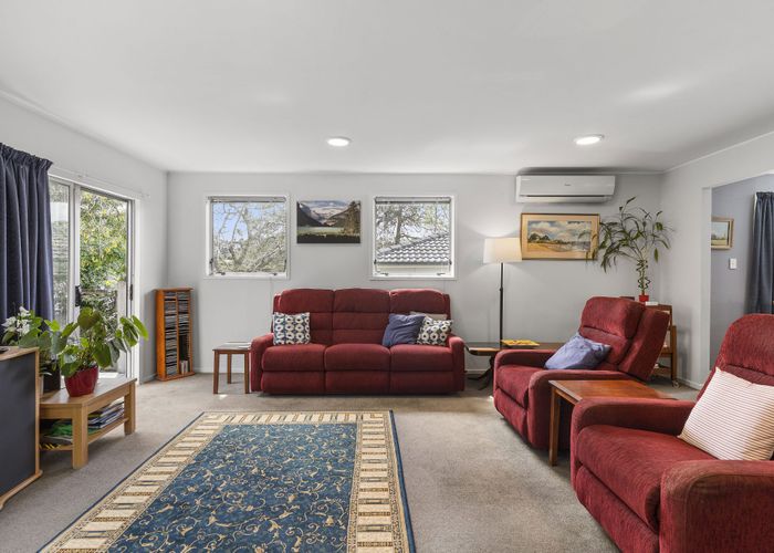  at 45 Cockayne Crescent, Sunnynook, Auckland
