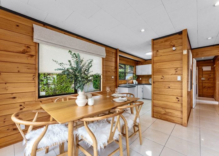  at 43A Sunset Road, Totara Vale, Auckland