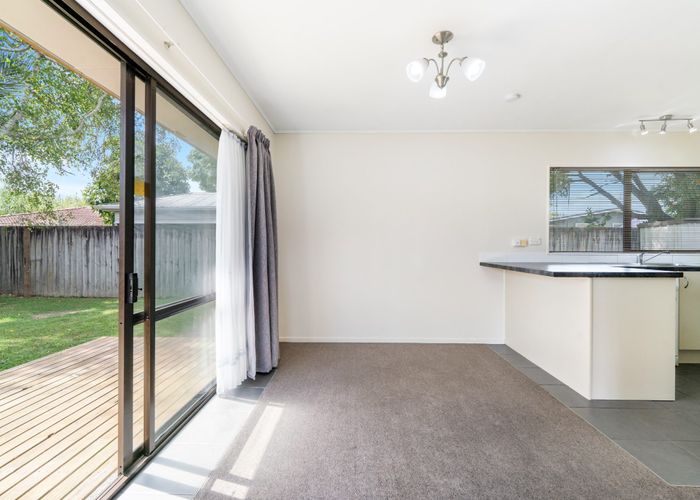  at 1/9 Sharivari Place, Conifer Grove, Takanini