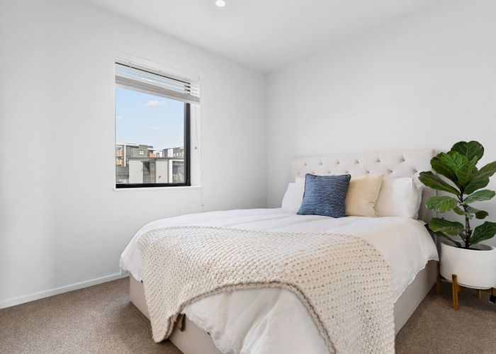  at 203/2 Ko Street, Northcote, North Shore City, Auckland