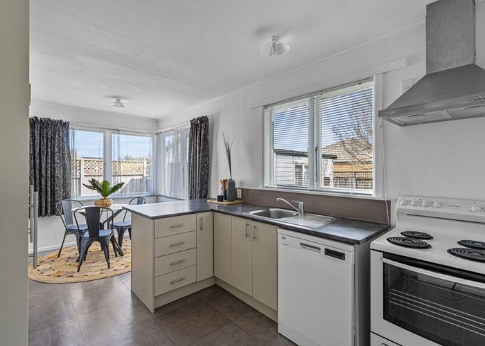  at 9 Fend Street, Chartwell, Hamilton