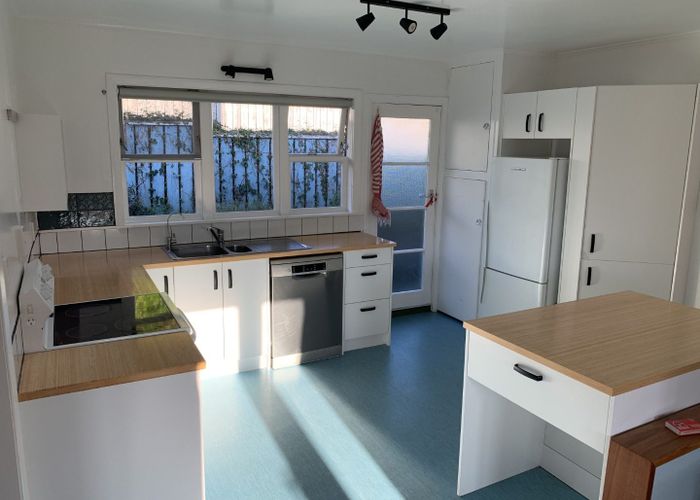  at 6 Karaka Grove, Raumati Beach, Paraparaumu