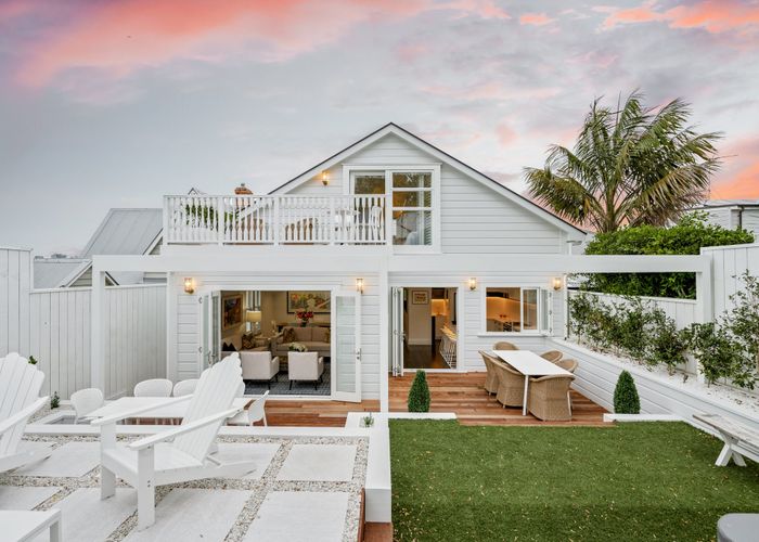 at 12 Collingwood Street, Freemans Bay, Auckland