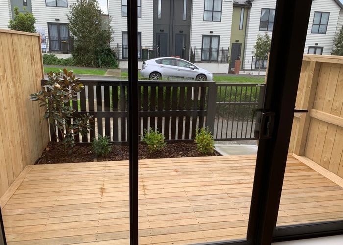  at 17 Mahalo Avenue, Wiri, Manukau City, Auckland