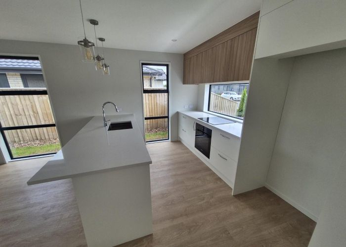  at 30 Harry Manship Crescent, Halswell, Christchurch City, Canterbury