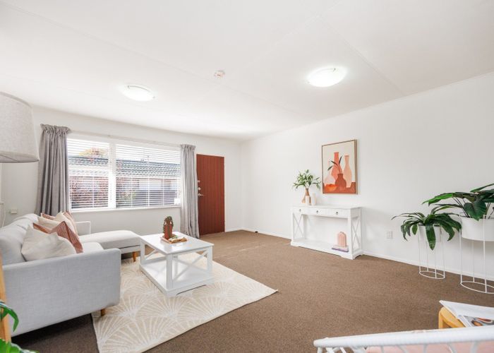  at Flat 3/360 College Street, West End, Palmerston North, Manawatu / Whanganui