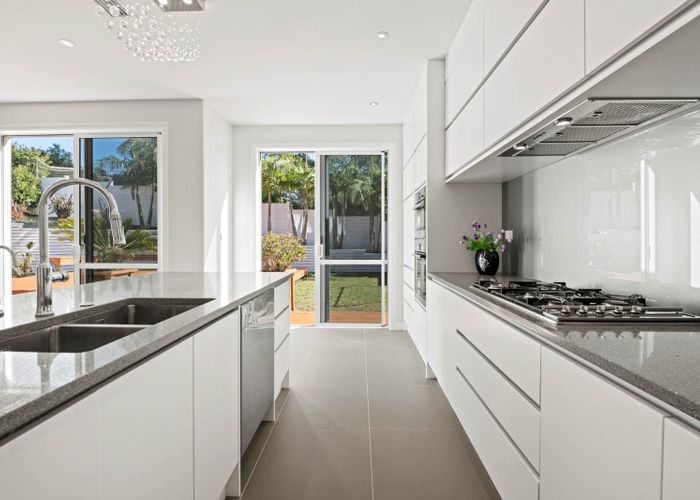  at 4  New Dawn Lane, Albany Heights, Rodney, Auckland