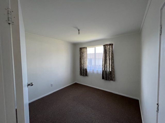  at 4 Elvira Place, Ranui, Waitakere City, Auckland