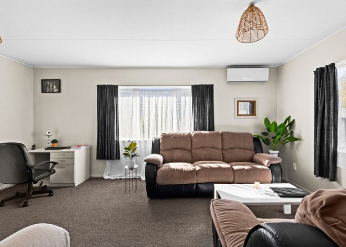  at 2/434 Gloucester Street, Taradale, Napier, Hawke's Bay