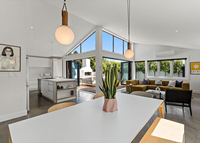 at 21 Leamington Road, Mount Eden, Auckland City, Auckland