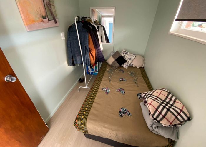  at 4/42 Wintere Road, Papatoetoe, Auckland