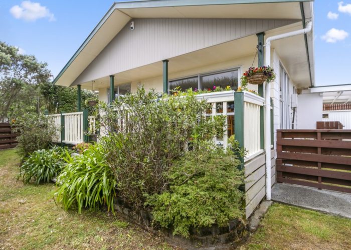  at 6 Outram Grove, Kelson, Lower Hutt