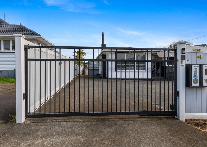  at 127A May Road, Mount Roskill, Auckland City, Auckland