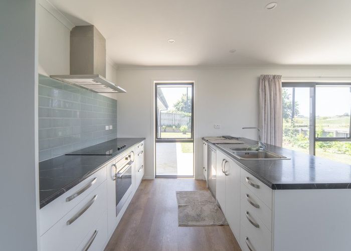  at 25 Miharo Crescent, Flagstaff, Hamilton