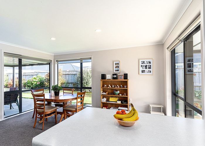  at 11 Levi Place, Kelvin Grove, Palmerston North