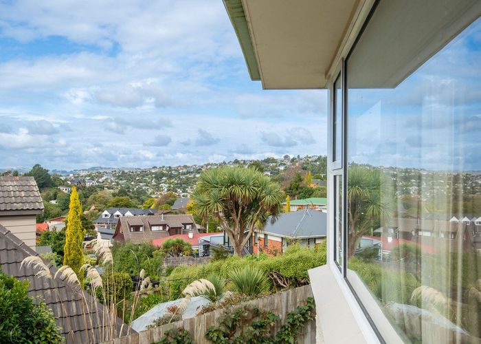  at 1 Colquhoun Street, Glenross, Dunedin, Otago