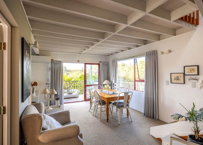  at 77 Fairview Crescent, Omiha, Waiheke Island, Auckland