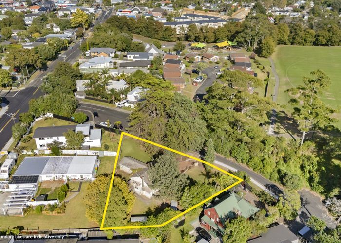  at 3-5 John Bracken Way, Beach Haven, North Shore City, Auckland