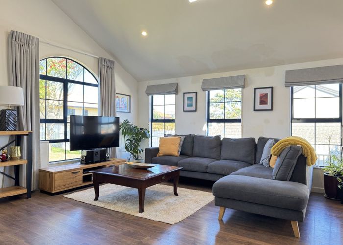  at 36 Kentwood Drive, Woodridge, Wellington