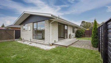  at 1/78 Middlepark Road, Sockburn, Christchurch