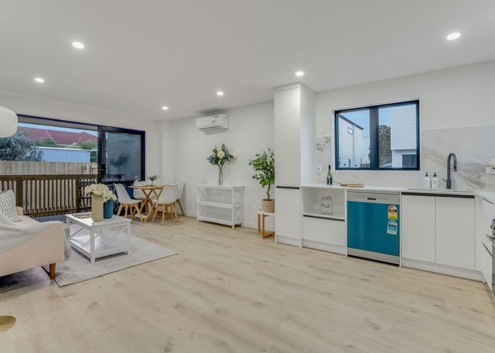  at 7/19 Calvert Avenue, Mangere East, Manukau City, Auckland