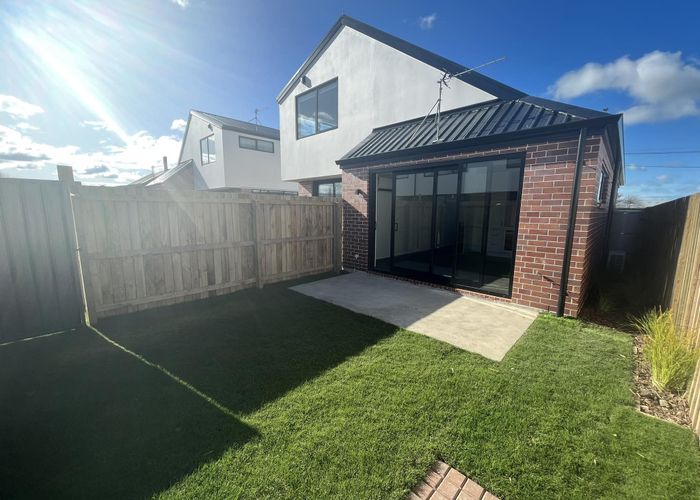  at 1/21 Montreal Street, Addington, Christchurch City, Canterbury
