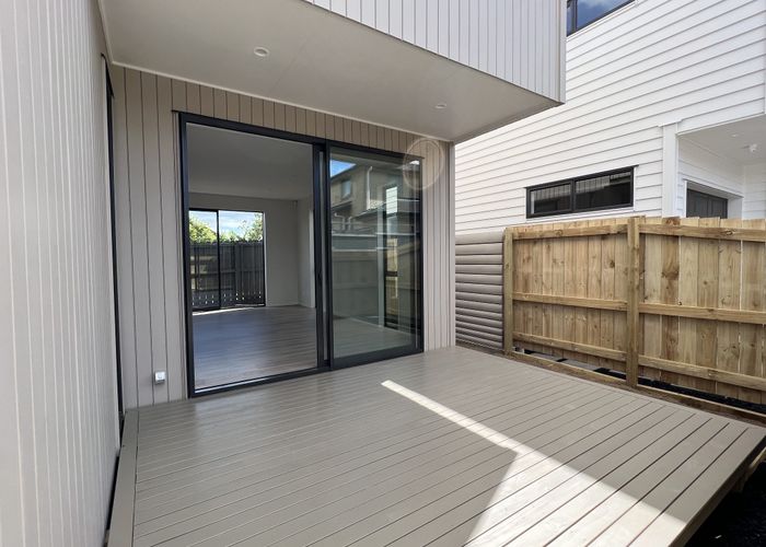  at 29C Bolton Street, Blockhouse Bay, Auckland