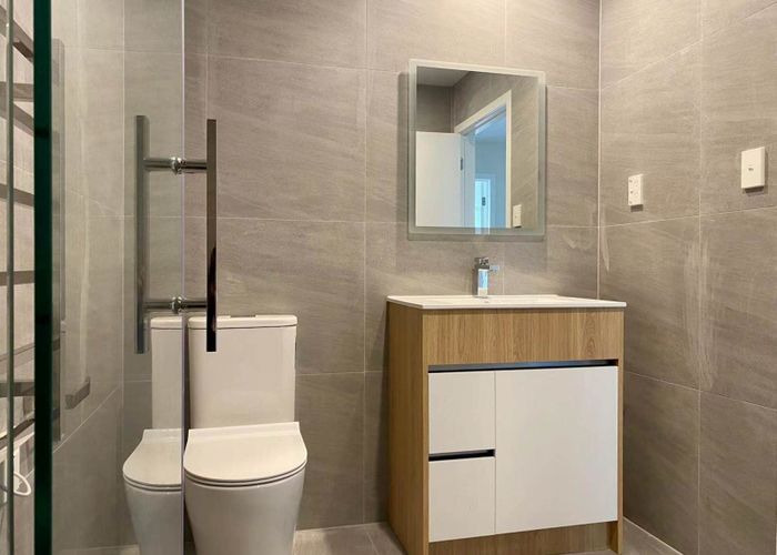  at 40 Paina Crescent, Massey, Waitakere City, Auckland
