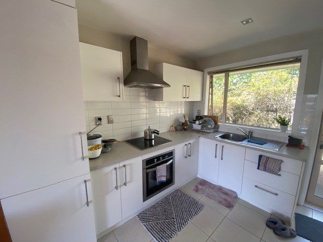  at 2/46 Abberley Crescent, St. Albans, Christchurch City, Canterbury