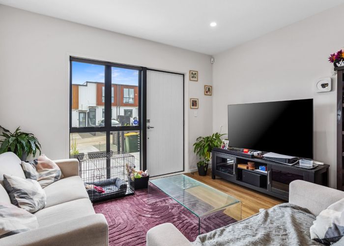  at 68 Tahere Road, Totara Park, Manukau City, Auckland